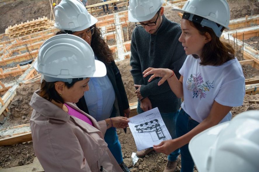 Provincia construirá cloacas para 4.567 familias de Villa Itatí