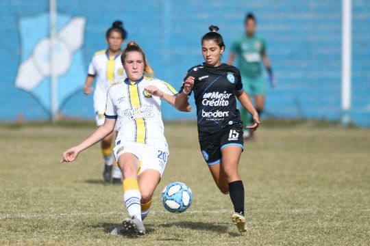 Rosario Central aprovechó los momentos justos para golear a Villa San Carlos en el fútbol femenino de AFA.