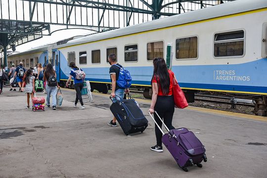 La nueva frecuencia exprés del tren a Rosario comenzará a funcionar el sábado 3 de diciembre