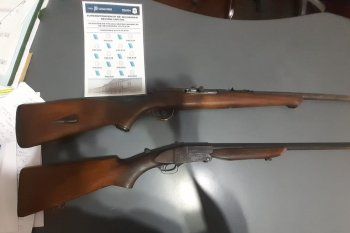 Estas dos escopetas fueron secuestradas por la UFI N° 15