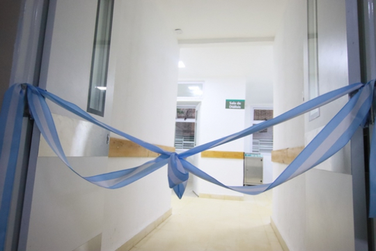 Se inauguró un nuevo centro de diálisis en Moreno.