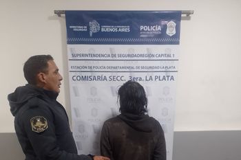 la plata: quiso matar con un cuchillo a la hermana en los hornos