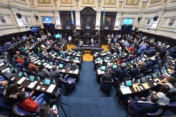 Reelecciones indefinidas: intendentes podrán competir por un mandato más (Foto prensa Diputados) 