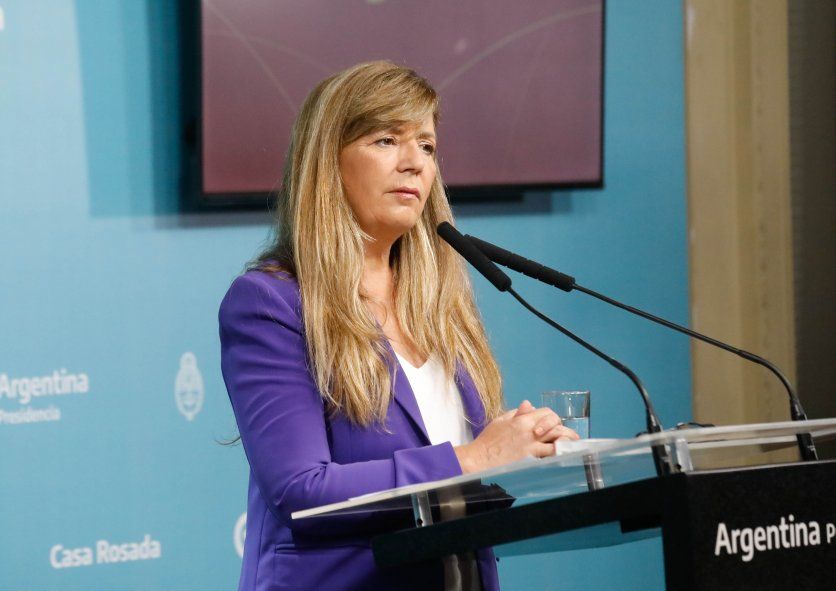 Gabriela Cerruti le reclamó diálogo a la oposición