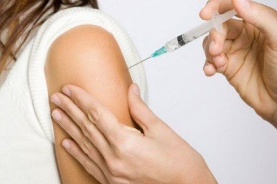 a vacunarse: como evitar el contagio de gripe y neumonia en la epoca de circulacion de los virus