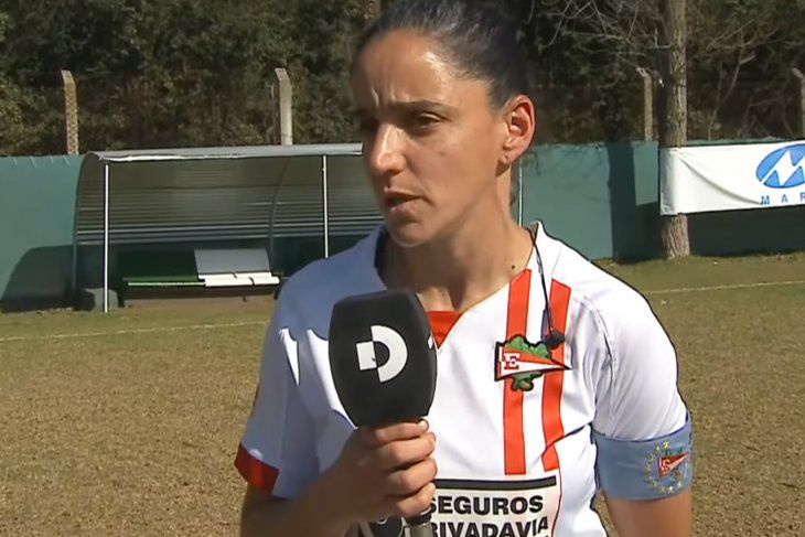 Evangelina Alfano, capitana del fútbol femenino de Estudiantes, explicó la postura de las Leonas.