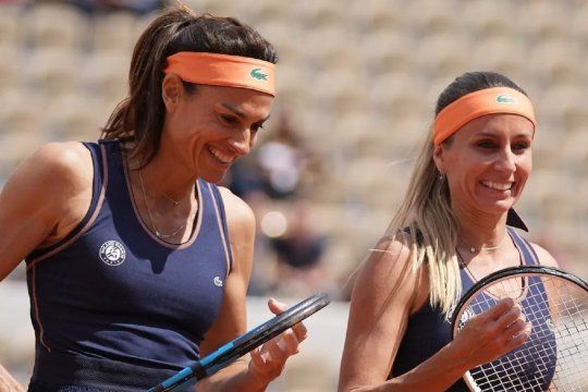 Sabatini y Dulko a pura sonrisa en Roland Garros. Tenis