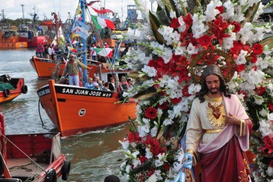 fiesta nacional de los pescadores: este ano no habra cantina tipica ni eleccion de la reina por la crisis