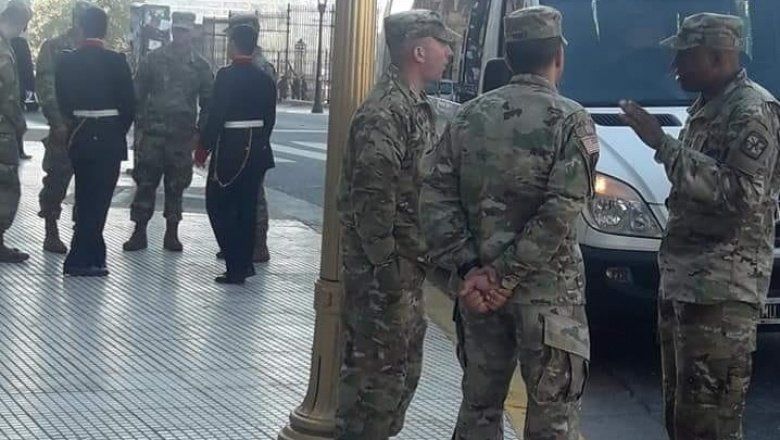Piden explicaciones por la presencia de militares de Estados Unidos en la Plaza de Mayo