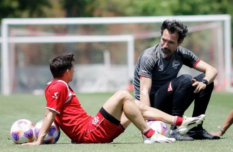 Pablo Piatti otra vez será baja para Eduardo Domínguez.