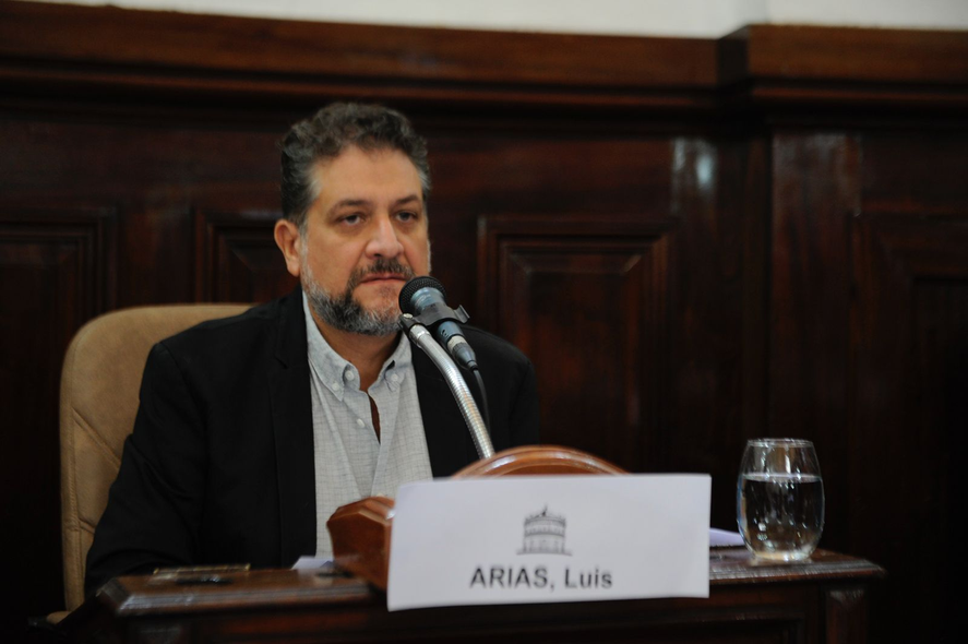 Luis Arias habló de la toma de tierras