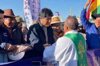 alerta maxima en la region por un atentado contra evo morales