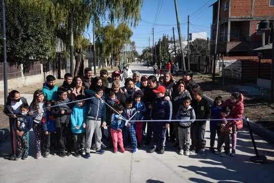 Malvinas Argentinas: inauguraron obras hidráulicas y de asfalto