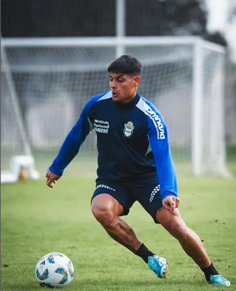 Juan Cruz Esquivel, futbolista de Gimnasia 