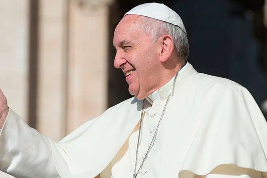 El papa Francisco confirmó que tiene una inflamación pulmonar. 