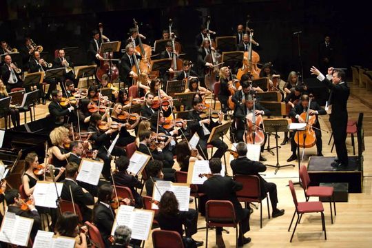 convocan a musicos para integrar la orquesta estable del teatro argentino: como participar