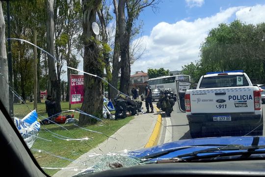 El accidente fue en La Plata, en el acceso de 32 y 120