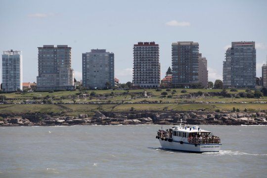 mar del plata: polemica por la prohibicion para desarrollar energia nuclear