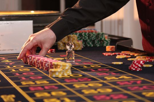 Bonos de Casino: Cómo y dónde conseguir las mejores ofertas.