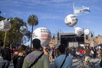A 48 años del Golpe, los argentinos vuelven a Plaza de Mayo para reclamar memoria, verdad y justicia