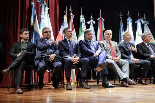 las provincias sufrieron un fuerte impacto por la caida de la coparticipacion en septiembre, segun un informe