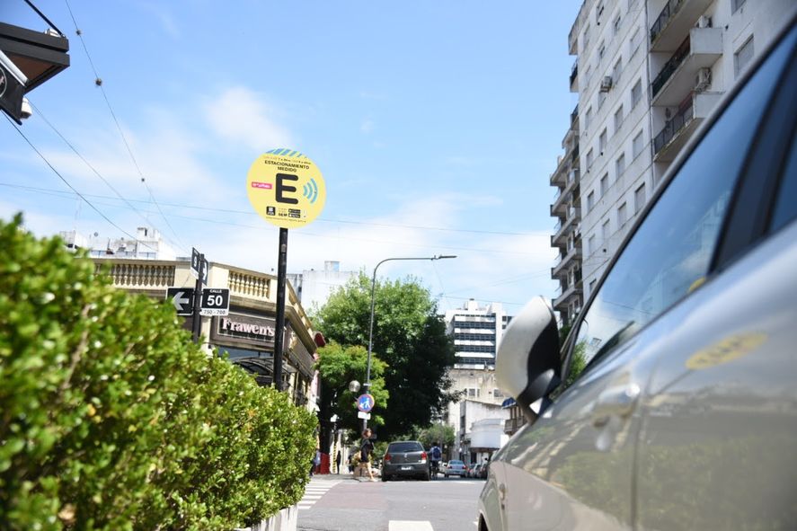 La Municipalidad de La Plata anunció los nuevos horarios del Estacionamiento Medido. 