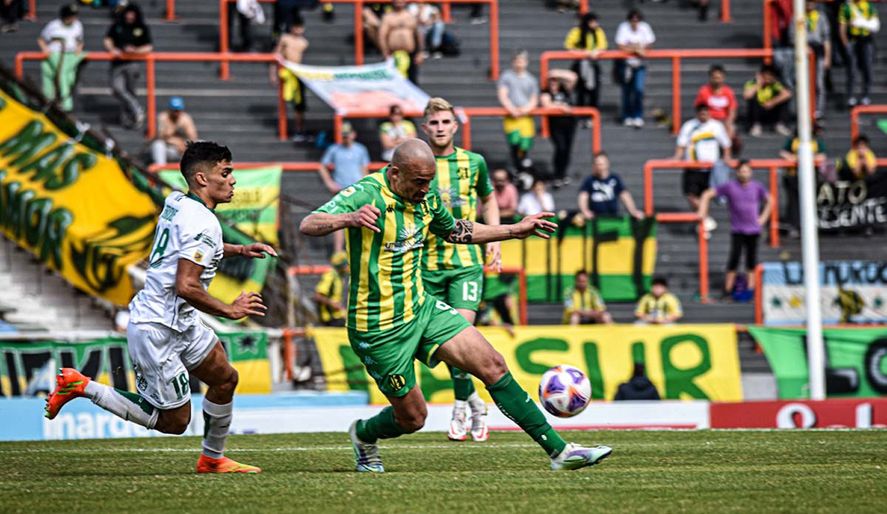 Aldosivi bajó a la Primera Nacional tras cuatro años y medio en Primera.