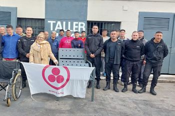 solidaridad: presos fabricaron mobiliarios y restauraron aparatos ortopedicos