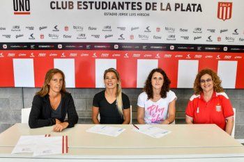 Fanny Rodríguez y Laura Sampedro regresan al fútbol femenino de Estudiantes (Foto: Prensa EDLP).