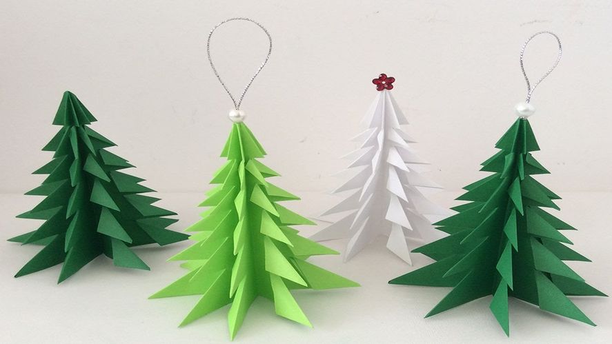 De papel o cart&oacute;n, este &aacute;rbol de Navidad es una idea muy buena para decorar todo el hogar.
