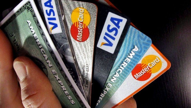 Sin respiro para el bolsillo: las tarjetas de crédito suben un 25% el pago mínimo del vencimiento mensual