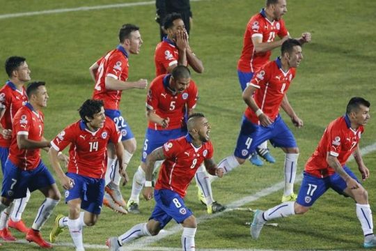 Chile se ilusiona. La sanción FIFA se anuncia en 48 horas.
