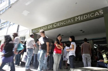 El insólito pedido de un grupo de estudiantes brasileros de la UNLP