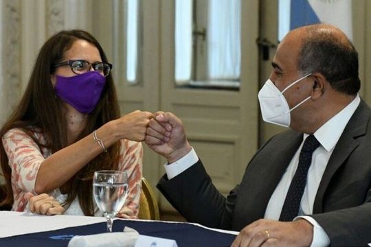 El protocolo del abordaje de violencias de género en la administración pública llevó las firmas de la ministra Elizabeth Gómez Alcorta y el jefe de Gabinete, Juan Manzur