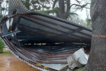 El temporal provocó importantes daños en el Hipódromo de Azul 