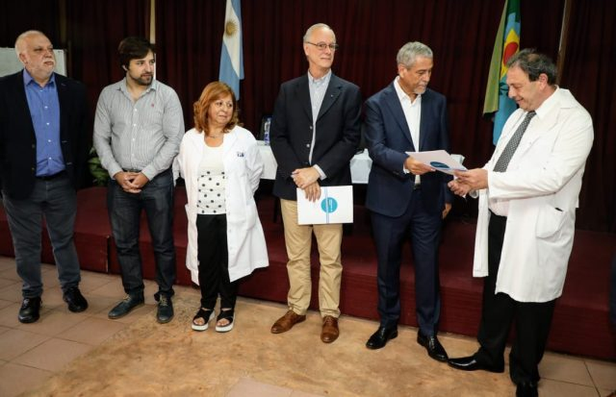 Las autoridades del hospital Fiorito de Avellaneda al momento de asumir en 2020.