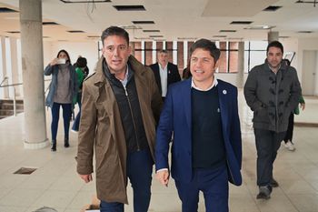 Acá no entran los topos: Axel Kicillof entregó viviendas y le dejó un mensaje a Milei