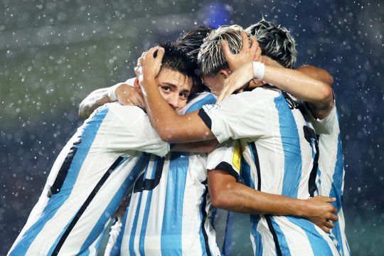 La Selección Argentina se floreó en los Octavos del Mundial Sub 17. (Foto: prensa AFA)