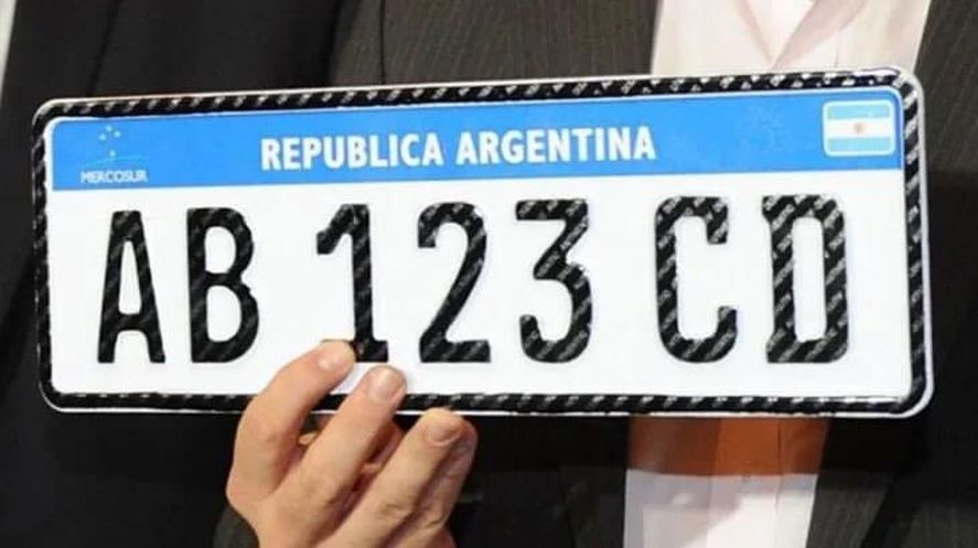 Los titulares de automotores de La Plata pueden cosnultar las patentes 