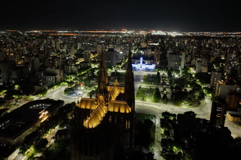 A qué hora se inaugurarán las nuevas luces y el campanario de la Catedral