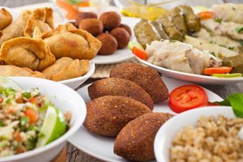 las recomendaciones de cagliardi para comer en la fiesta provincial del inmigrante