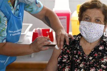 La Provincia envía miles de turnos para continuar con la vacunación