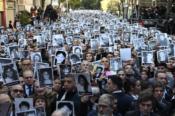 30 años del atentado a la AMIA: recuerdos de los familiares, testimonios y mucha emoción.