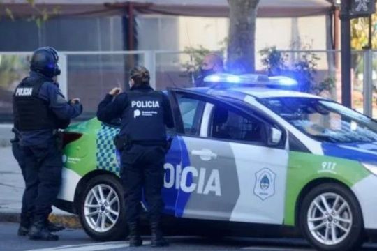 gonzalez catan: un policia delivery mato a un adolescente que lo quiso asaltar