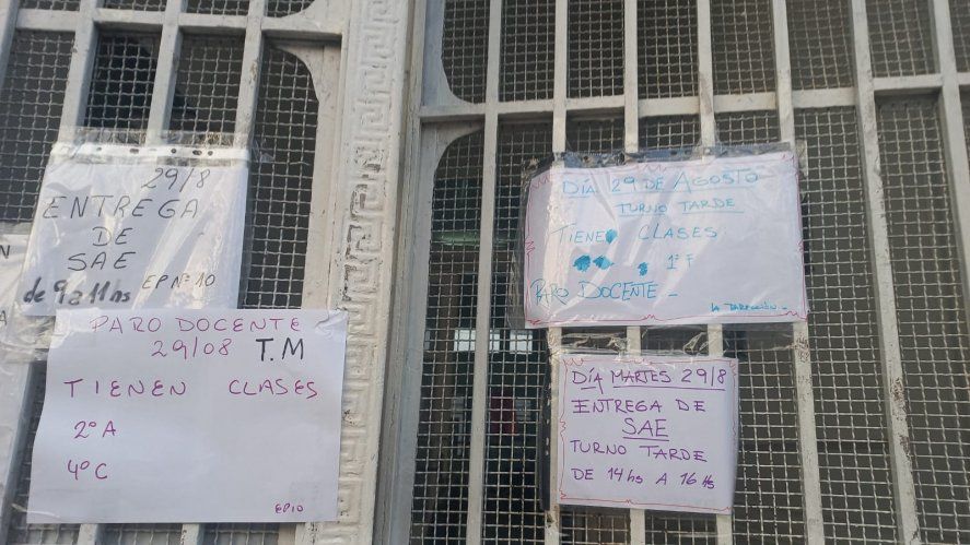 El paro de la UDEB al que se plegó el SUTEBA Multicolor afecta el normal dictado de clases en La Plata.