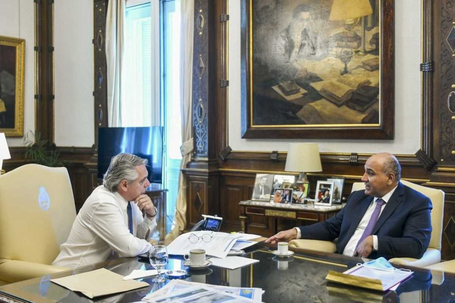 Alberto Fernández participa de un acto de Smata y Manzur encabeza una nueva reunión de gabinete