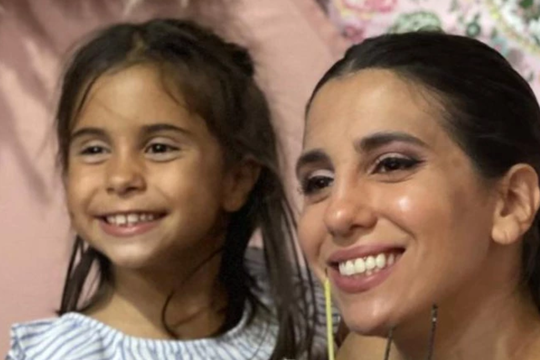 La hija de Cinthia Fernández tuvo una recaída y evalúan volver a internarla