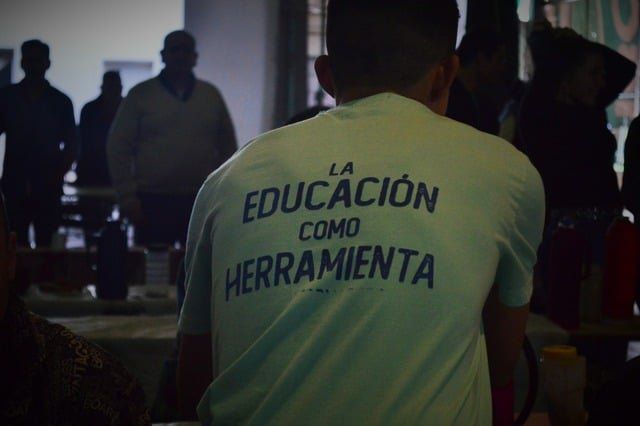 UNLP y cárceles: comienzan las clases los 370 ingresantes