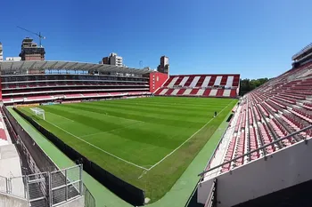 Panorámica del Estadio UNO