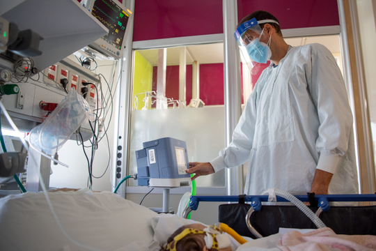 La desconocida e increíble tarea de los kinesiólogos con pacientes que esperan trasplantes pulmonares.